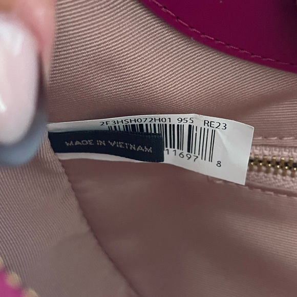 The curve bag by Marc Jacobs - Picture 7 of 11